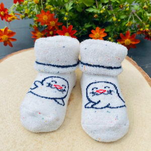 Paire de chaussettes bébé avec un dessin Phoque